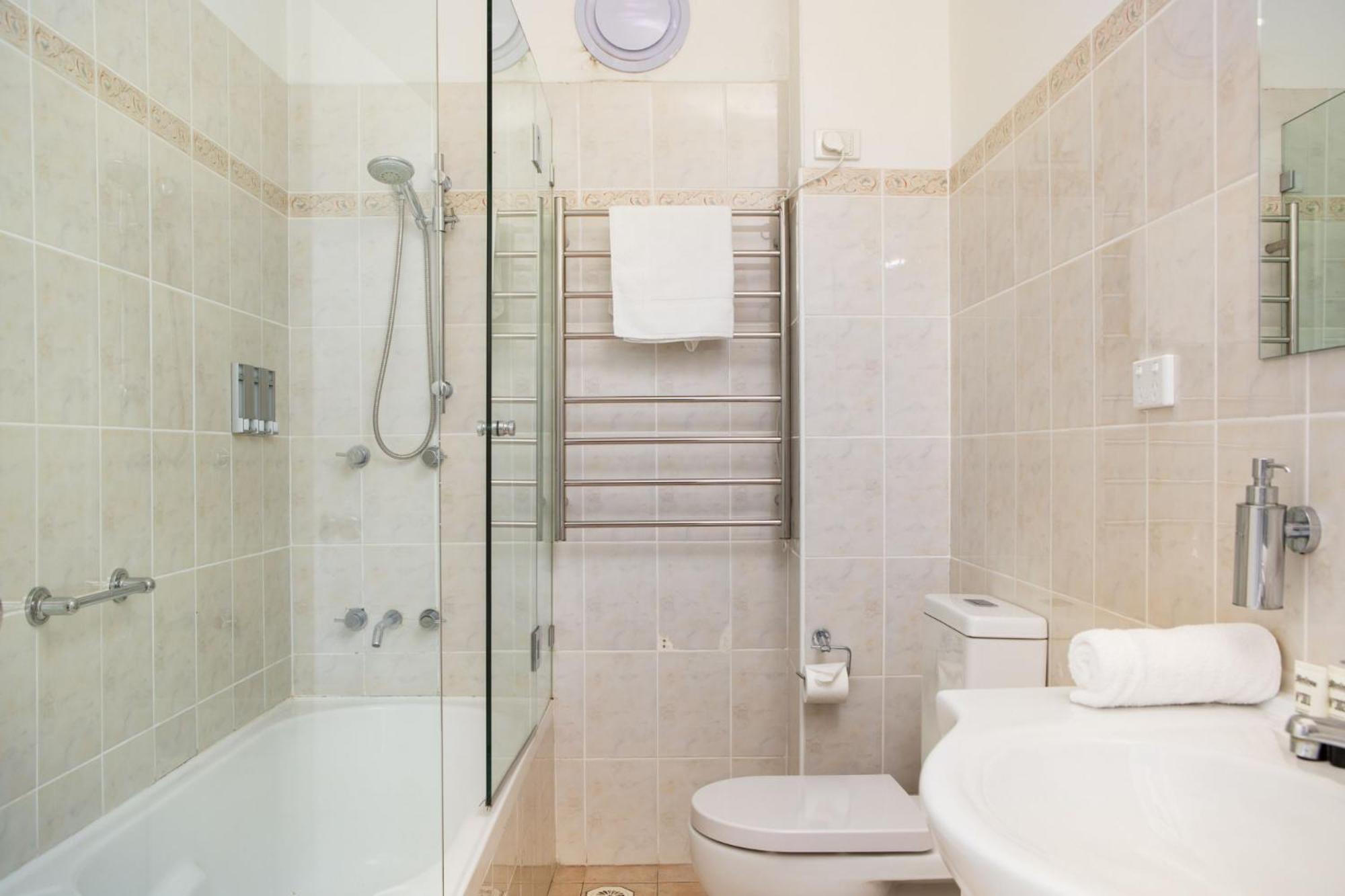 Cosy 2-bed In The Heart Of Strathfield Appartamento Sydney